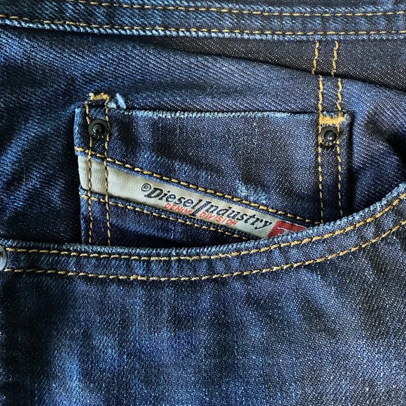 Diesel Tapered Jeans 31/32 - Picture 6 of 11